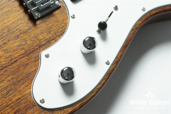 KTT-AM P-90/P-90 - Brown